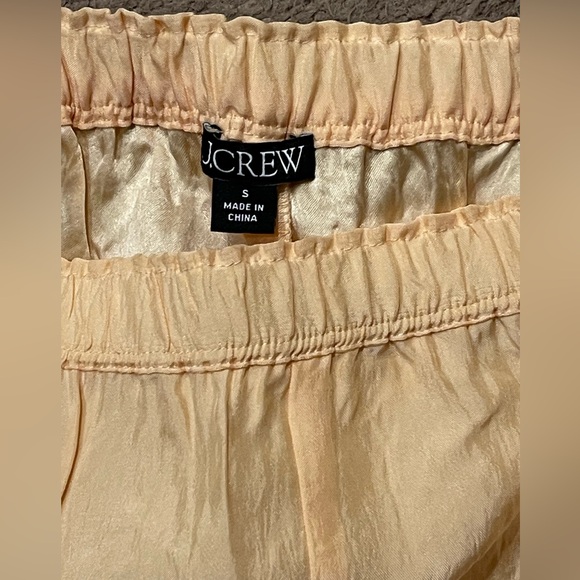 J Crew 5” Stratus Lace-Trim Short In Textured Satin - Banana Cream - Picture 7 of 9